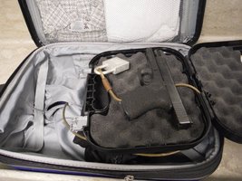 Suitcase_pistol_cable_Travel.JPG
