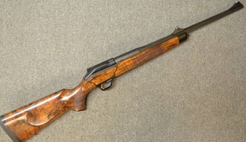 Blaser-Left-Handed-R8-Safari-.375-HH-Magnum-1-980x569.jpg