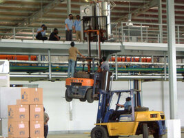 two-forklifts-no-safety.jpg