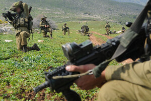 Flickr_-_Israel_Defense_Forces_-_Soldiers_from_the_Elite_Egoz_Unit_Take_Their_Final_Test_(7).jpg