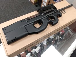 FN PS90 Carbine 1 (3).jpg