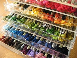 Clear-Draws-for-Embroidery-Thread-Storage-pinterest.jpg