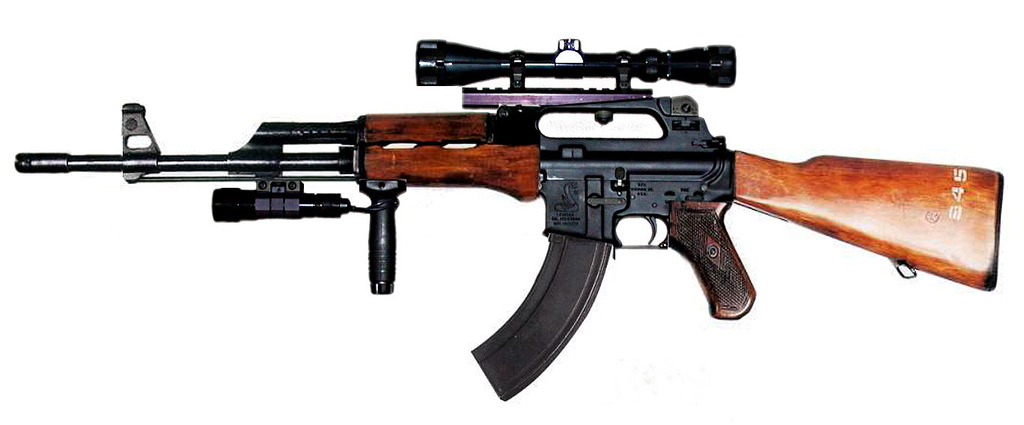 AKAR-15-gun.jpg