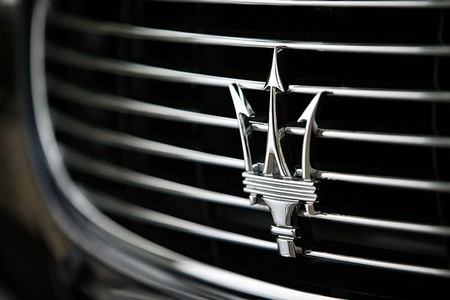 Maserati+Logo+2.jpg