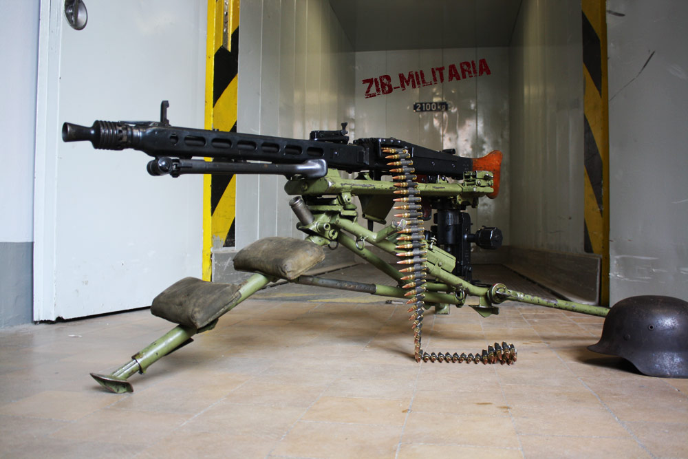 MG42-2.jpg